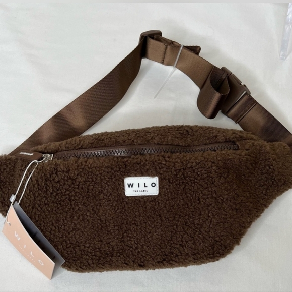 NWT Wilo The Label Brown Fleece Belt Bag - Picture 1 of 5